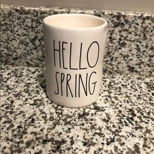 Rae Dunn Easter candle